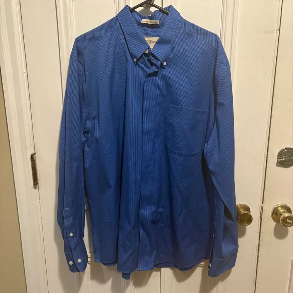 Eddie Bauer Men's Classic Blue with White Pinstripe Dress Shirt - XL